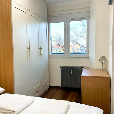 Apartamento Ac With Metro 3 On Doorsteps, 15mins To Center